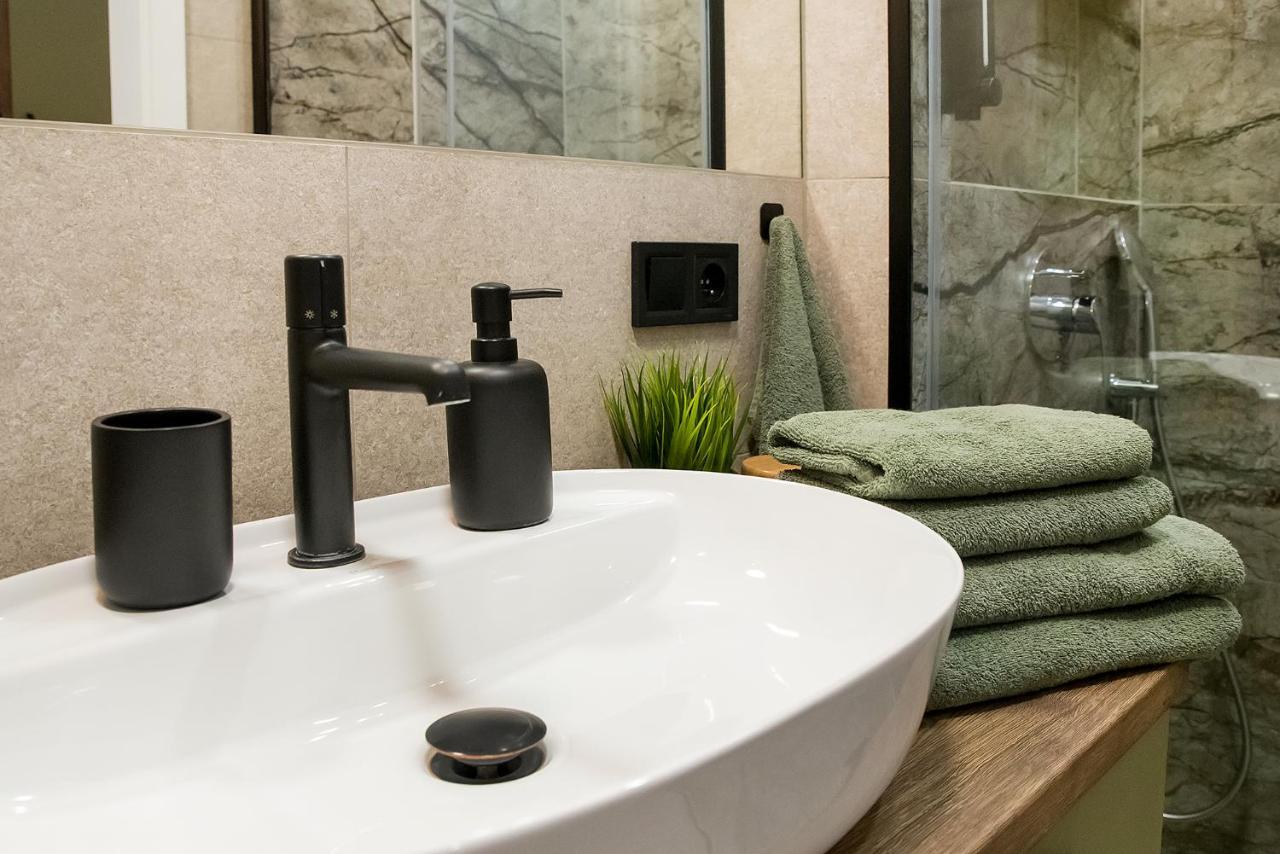 W&K Apartments - Balance Suite - Faktura Vat, Parking Koszalin Kültér fotó